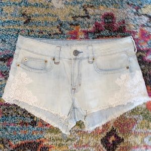 AMERICAN EAGLE jean shorts!